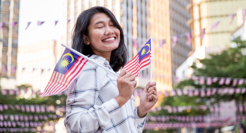 Người phiên dịch tiếng Malaysia bản ngữ giúp giao tiếp chuyên nghiệp, chuẩn xác Người phiên dịch tiếng Malaysia bản ngữ giúp giao tiếp chuyên nghiệp, chuẩn xác